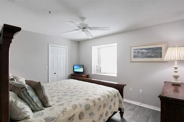 $9,500 | 1389 Siesta Bayside Drive, Unit 1389F, Sarasota, FL 34242