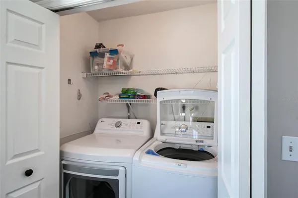 $9,500 | 1389 Siesta Bayside Drive, Unit 1389F, Sarasota, FL 34242