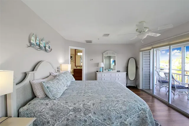 $9,500 | 1389 Siesta Bayside Drive, Unit 1389F, Sarasota, FL 34242