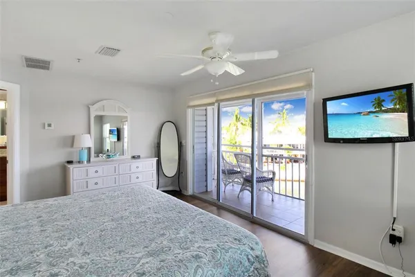 $9,500 | 1389 Siesta Bayside Drive, Unit 1389F, Sarasota, FL 34242