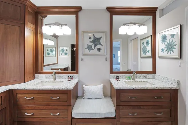 $9,500 | 1389 Siesta Bayside Drive, Unit 1389F, Sarasota, FL 34242