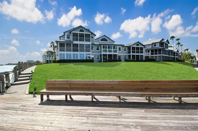 $9,500 | 1389 Siesta Bayside Drive, Unit 1389F, Sarasota, FL 34242