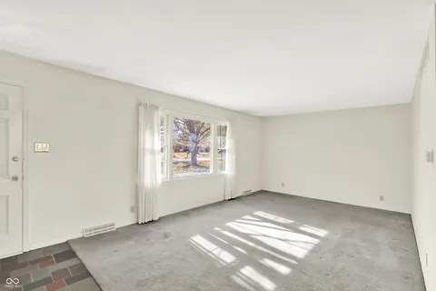 $250,000 | 2706 Lakewood Drive North, Carmel, IN 46033