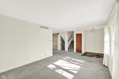 $250,000 | 2706 Lakewood Drive North, Carmel, IN 46033