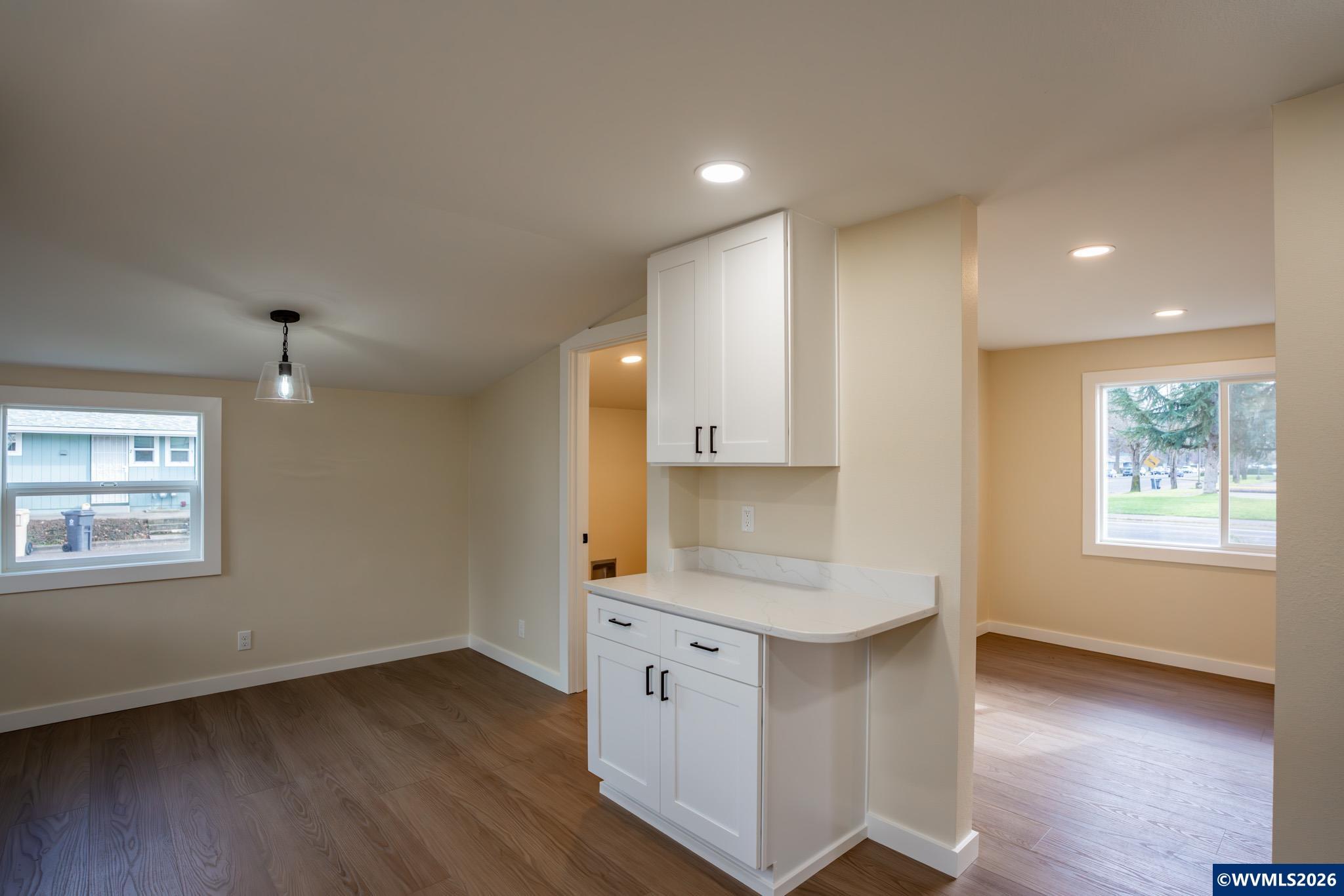 705 Tangent Street Lebanon, OR 97355 - Photo 10 of 31