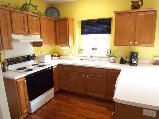 5412 North Rothmere Drive Peoria, IL 61615 - Photo 4 of 8 Gallery Image 4