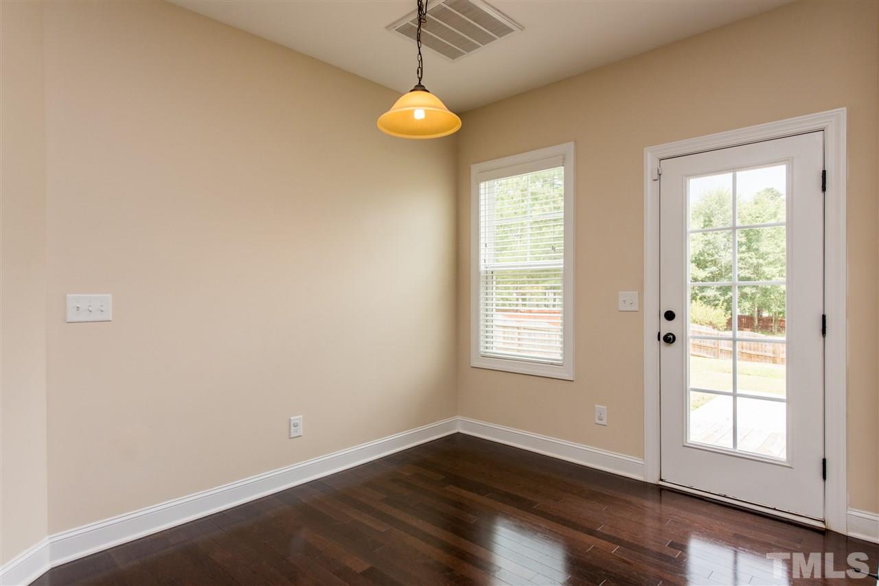 4300 Glengrove Road Raleigh, NC 27616 - Photo 8 of 25