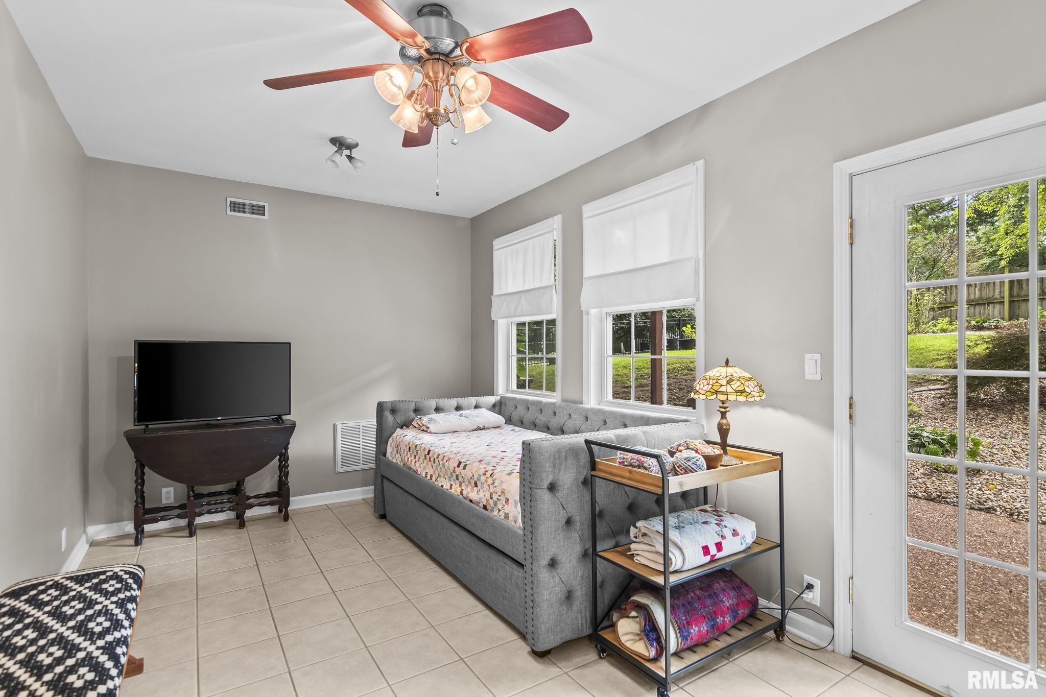 37 Wildwood Road Springfield, IL 62704 - Photo 32 of 66 Gallery Image 32