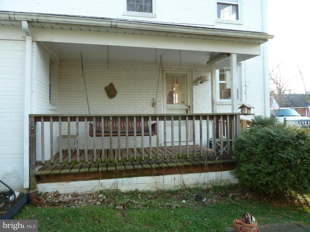 1809 Brisbane Street Silver Spring, MD 20902 - Photo 21 of 27 Exterior (Rear)