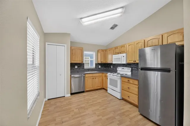 $2,500 | 140 Lookout Drive, Apollo Beach, FL 33572