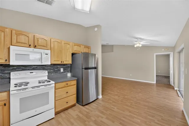 $2,500 | 140 Lookout Drive, Apollo Beach, FL 33572