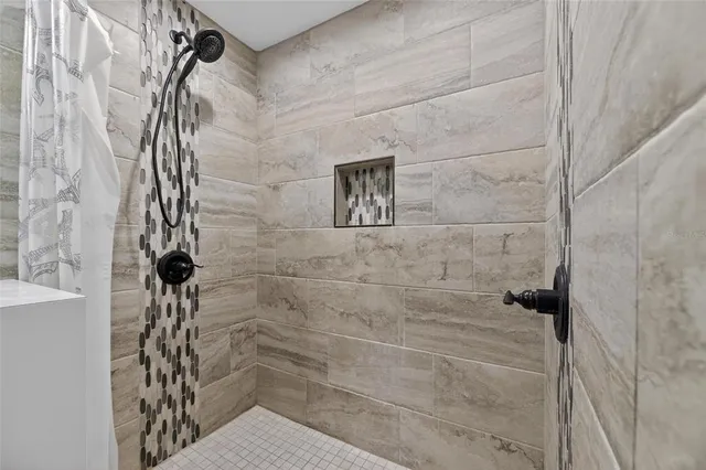 $2,500 | 140 Lookout Drive, Apollo Beach, FL 33572