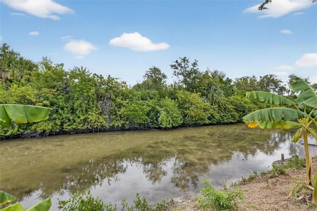 $2,500 | 140 Lookout Drive, Apollo Beach, FL 33572