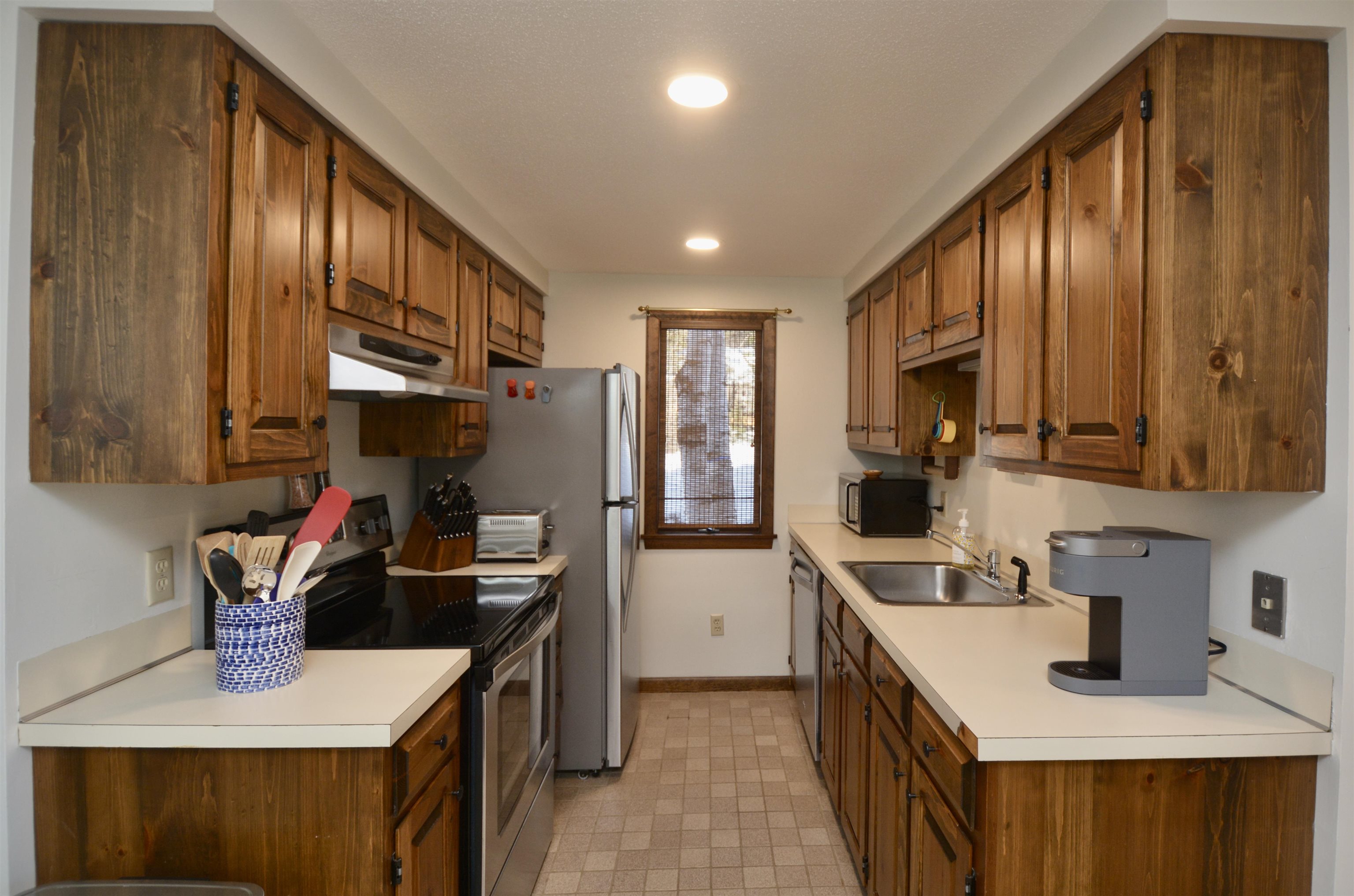 608 Otter Road Grantham, NH 03753 - Photo 3 of 31