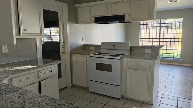 $1,550 | 6666 Laughlin Drive, Houston, TX 77489