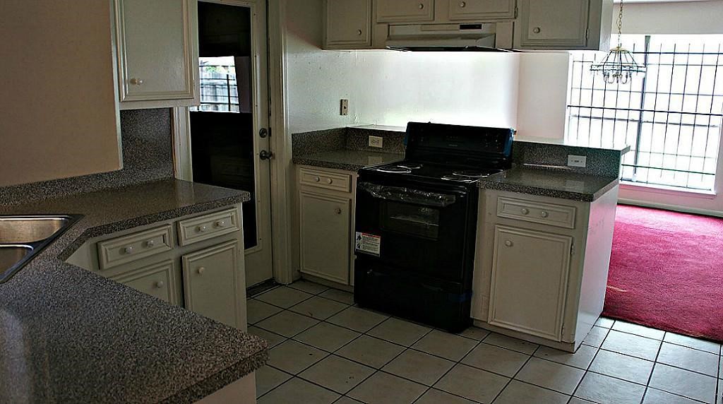 6666 Laughlin Drive Houston, TX 77489 - Photo 6 of 8