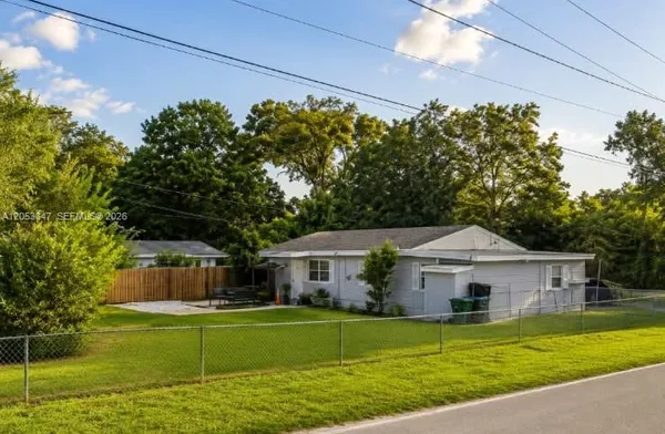 $1,800 | 3518 Ave F, Fort Pierce, FL 34947
