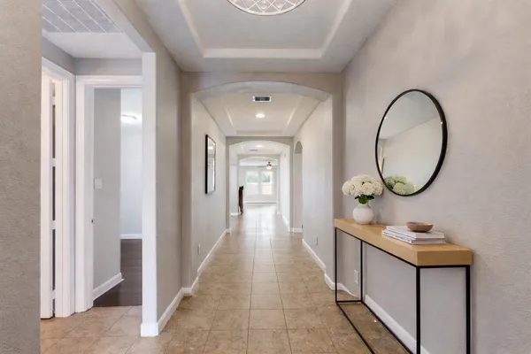 a very nice looking room with a mirror