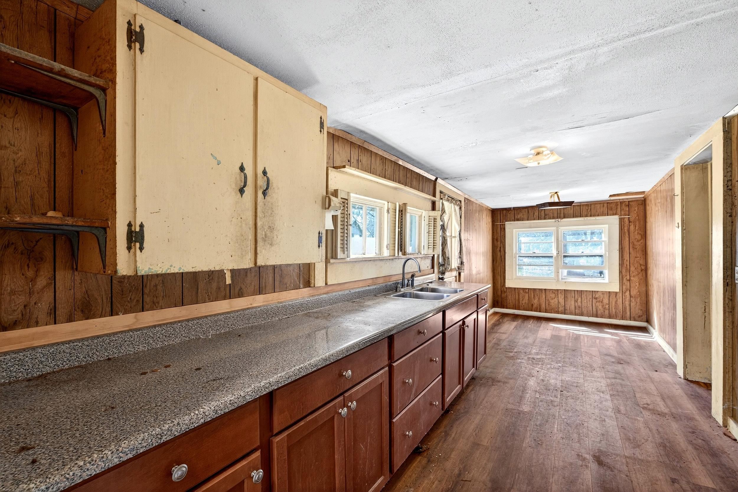 1511 Gowensville Church Road Landrum, SC 29356 - Photo 8 of 35