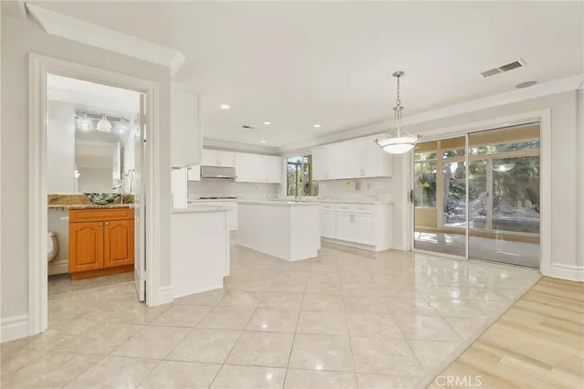 $2,599,800 | 20 Nevada, Irvine, CA 92606