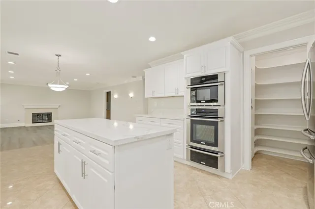 $2,599,800 | 20 Nevada, Irvine, CA 92606