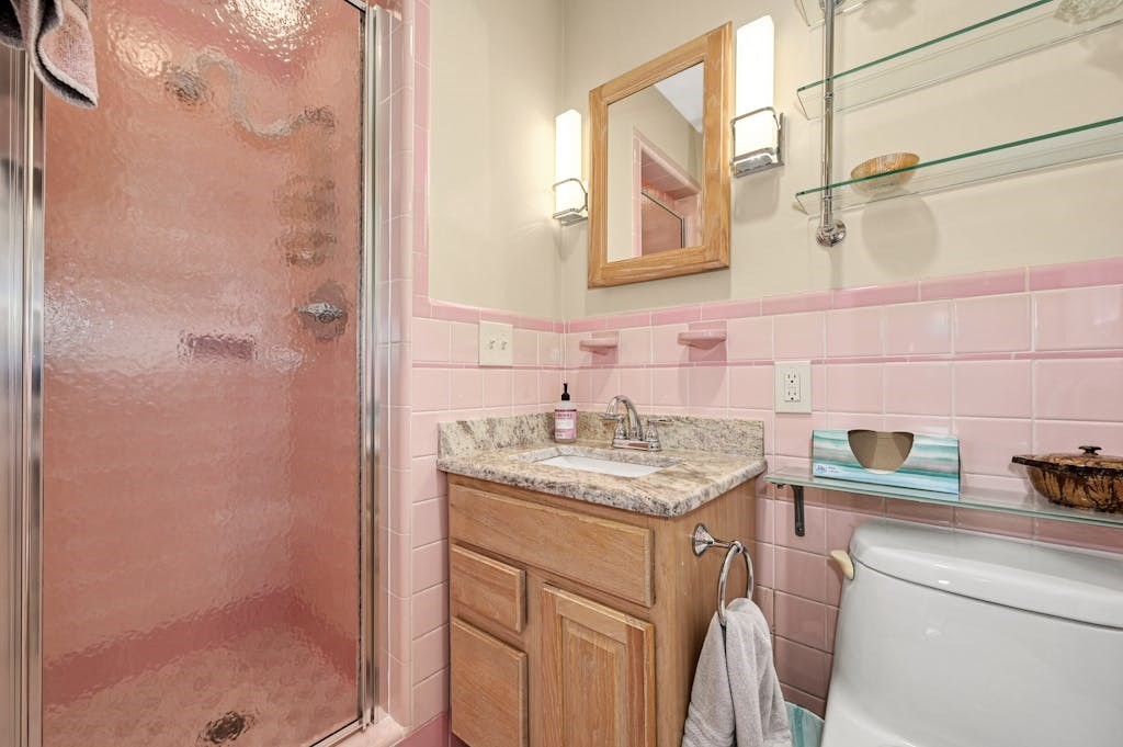 43 Ardmore Road Worcester, MA 01609 - Photo 20 of 32 Gallery Image 20