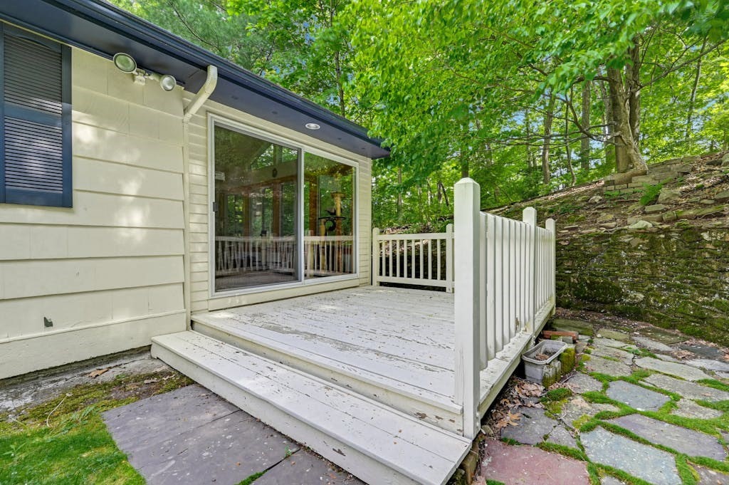 43 Ardmore Road Worcester, MA 01609 - Photo 30 of 32 Gallery Image 30