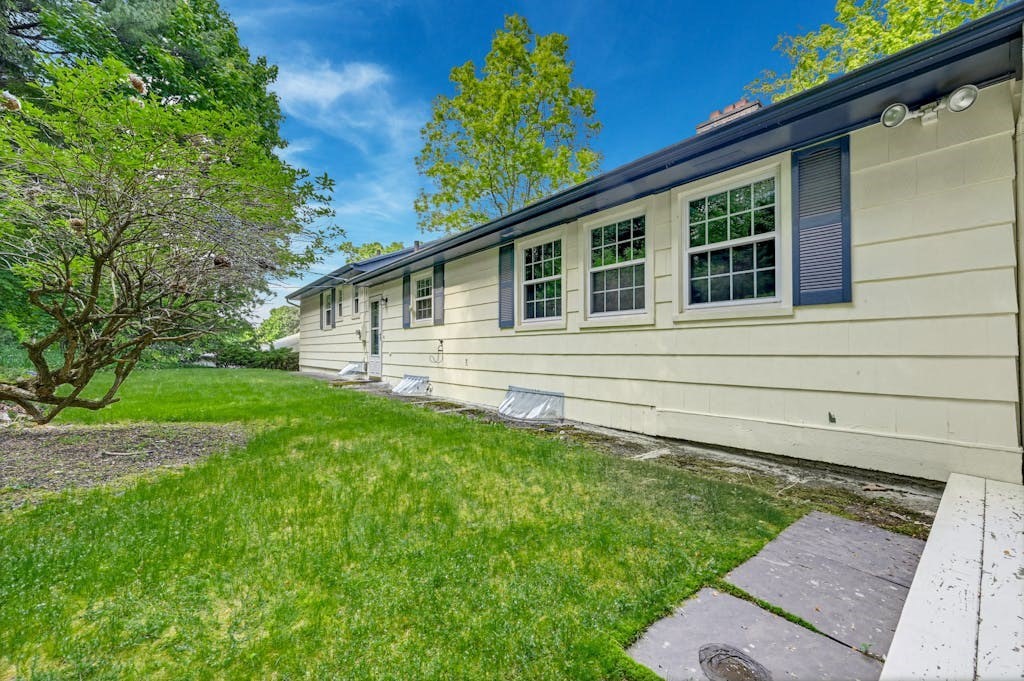 43 Ardmore Road Worcester, MA 01609 - Photo 31 of 32 Gallery Image 31