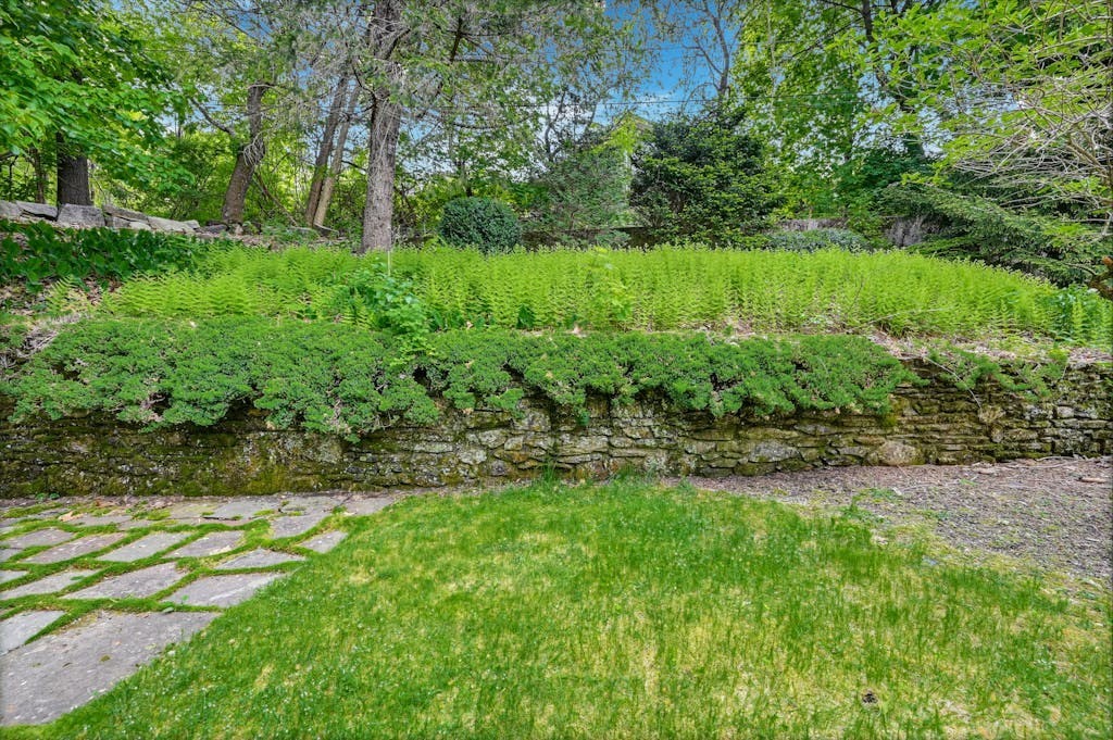 43 Ardmore Road Worcester, MA 01609 - Photo 32 of 32 Gallery Image 32