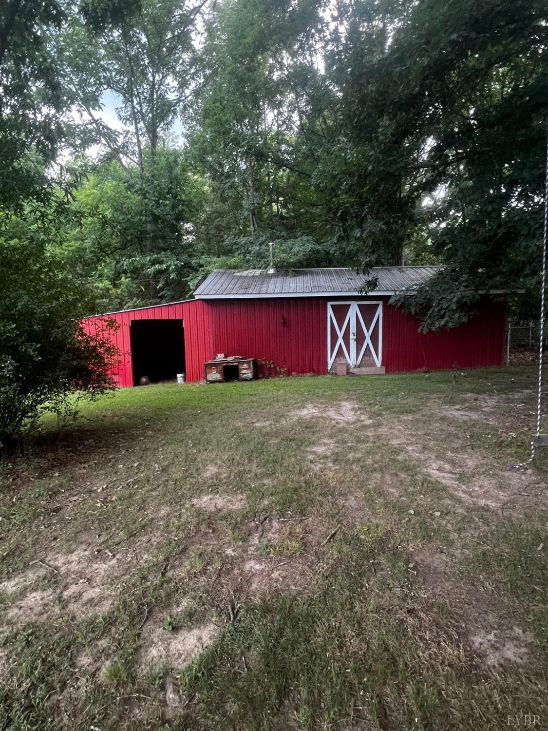 327 Marysville Road Altavista, VA 24517 - Photo 11 of 28