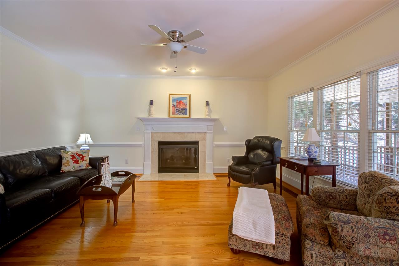 4007 Grayson Ridge Court Raleigh, NC 27613 - Photo 10 of 25 Family Room