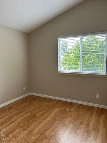 $1,975 | 126 Shady Village Court, Lake St. Louis, MO 63367