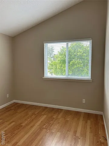 $1,975 | 126 Shady Village Court, Lake St. Louis, MO 63367