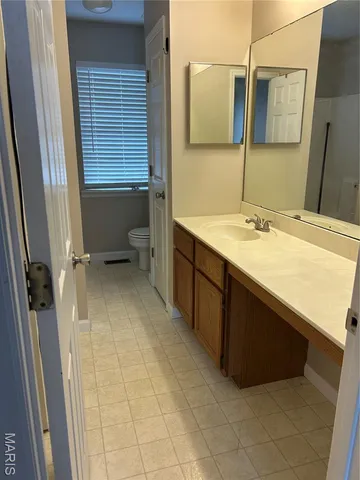 $1,975 | 126 Shady Village Court, Lake St. Louis, MO 63367