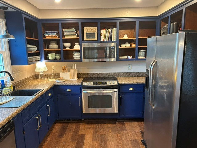 916 Dolphin Lane Clarksville, TN 37043 - Photo 10 of 17