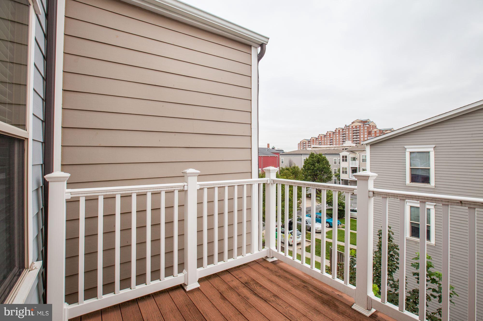 122 South Exeter Street, Unit 126 Baltimore, MD 21202 - Photo 19 of 27 Master suite private deck!