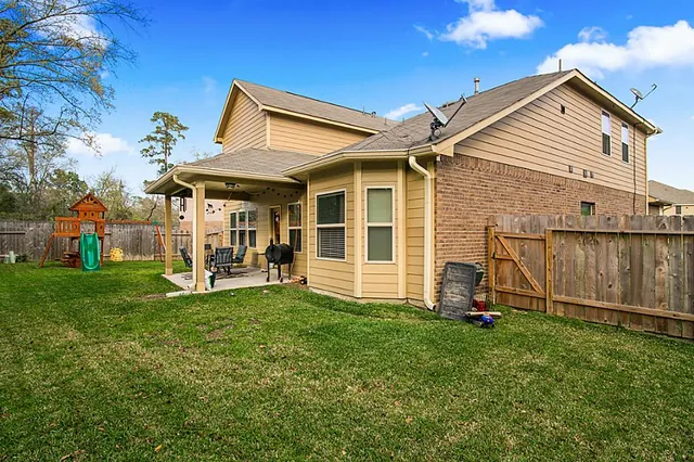 $3,000 | 7631 Willow School Drive, Spring, TX 77389