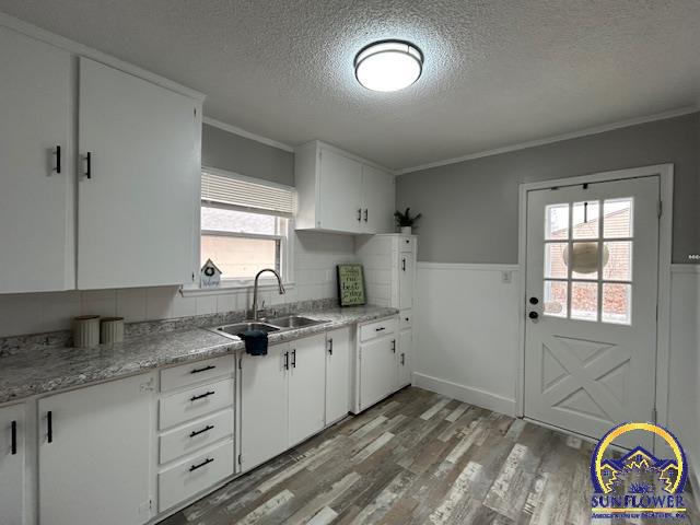 1725 Southwest Sims Avenue Topeka, KS 66604 - Photo 4 of 13