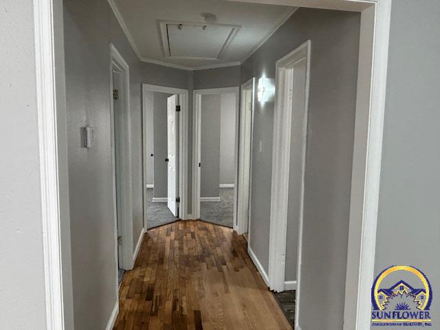 1725 Southwest Sims Avenue Topeka, KS 66604 - Photo 7 of 13