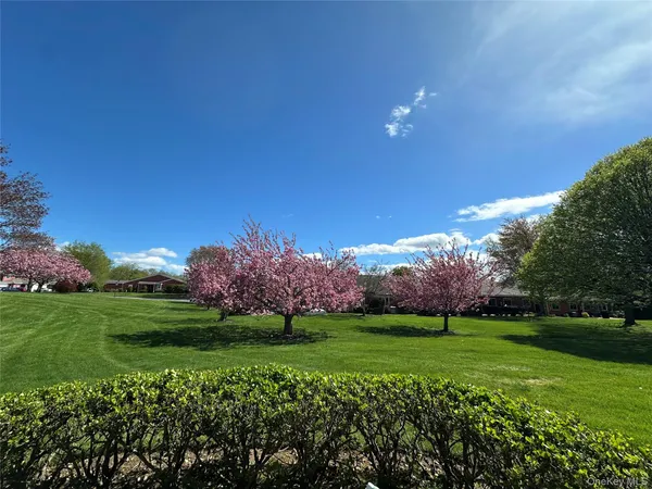 $599,000 | 908 Drew Lane, St. James, NY 11780