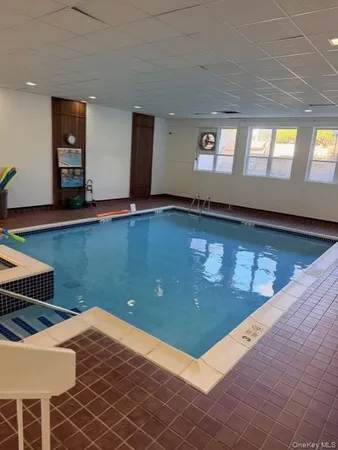 $599,000 | 908 Drew Lane, St. James, NY 11780