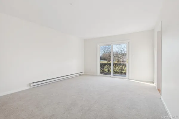 $599,000 | 908 Drew Lane, St. James, NY 11780