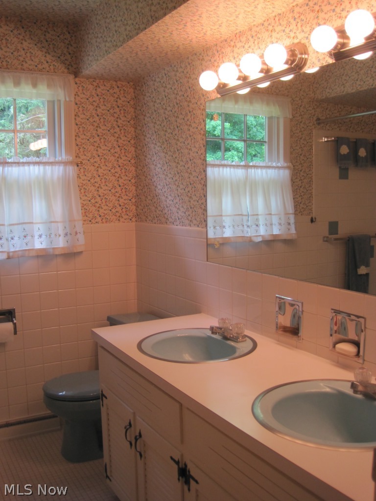3978 Woodthrush Road Akron, OH 44333 - Photo 17 of 25 Gallery Image 17