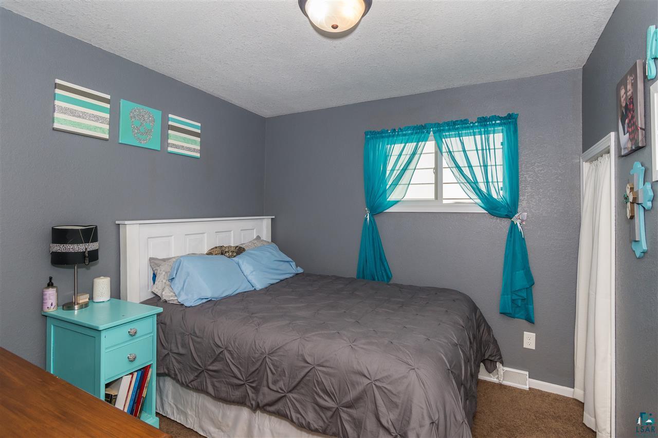 2129 Oakes Avenue Superior, WI 54880 - Photo 7 of 15 Gallery Image 7