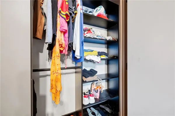 $345,000 | 325 South Highland Avenue, Unit 103, Pittsburgh, PA 15206