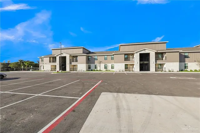 $1,225 | 7008 North 23rd Street, Unit 107, McAllen, TX 78504