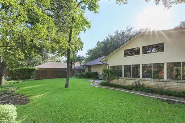 $6,500 | 13342 Peyton Drive, Dallas, TX 75240