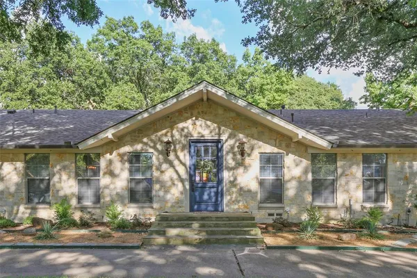 $6,500 | 13342 Peyton Drive, Dallas, TX 75240