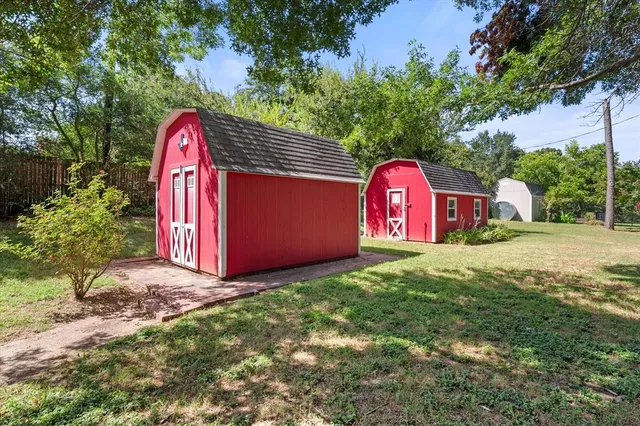 a view of outdoor space with garden and entertaining space