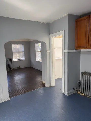 $280,000 | 1718 South 6th Avenue, Maywood, IL 60153